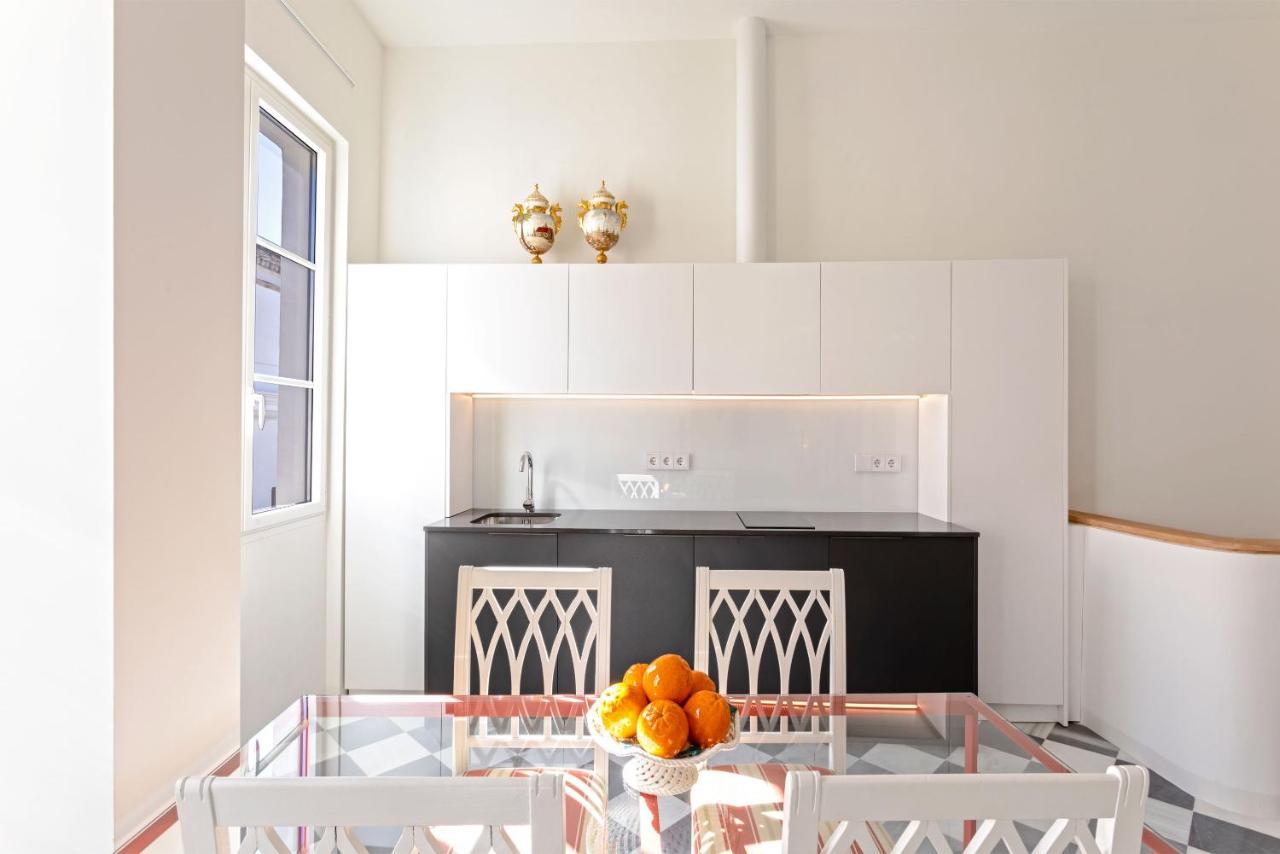 Genteel Home San Laureano เซบีญา ภายนอก รูปภาพ