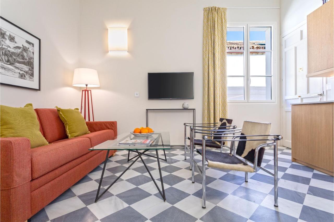 Genteel Home San Laureano เซบีญา ภายนอก รูปภาพ